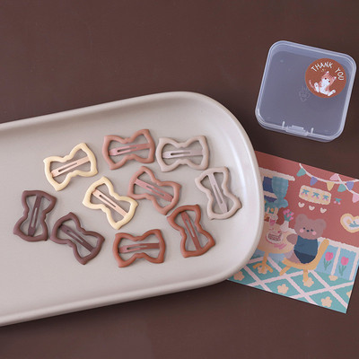 10 gab. Matētas vienkāršības matu sprādzes meitenēm Zvaigzne ovāls trīsstūris kvadrātveida matu sprādzes bērniem Snap matu sprādzes Matu sprādzes Click Clack