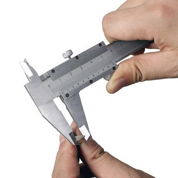 0-150mm/200mm/300mm Метален дебеломер Високовъглеродна стомана Нониус дебеломер Микрометър Линийка Инструмент за измерване на дълбочина Измервателен инструмент