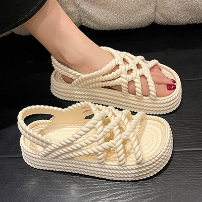 Platform Weave Hollow Design Női Slingback szandálok 2023 Nyári vakáció Beach Slides Puha, csúszásmentes, alkalmi divatos női cipők