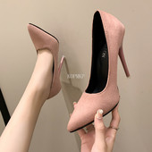 Papēži Sieviešu Mode Sieviešu apavi Rozā smaila purngala Kurpes Klasiskās Pumpas Ādas Papēži Kāzu Apavi Sekla Mutes Viena Kurpes