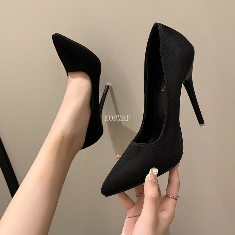 Papēži Sieviešu Mode Sieviešu apavi Rozā smaila purngala Kurpes Klasiskās Pumpas Ādas Papēži Kāzu Apavi Sekla Mutes Viena Kurpes