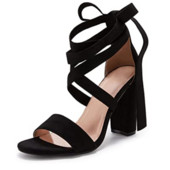 2022 nyár, új divat, divatos, divatos pólya tündérmodellek vastagsarkú magassarkú szandál francia nyitott orr nagy méretű