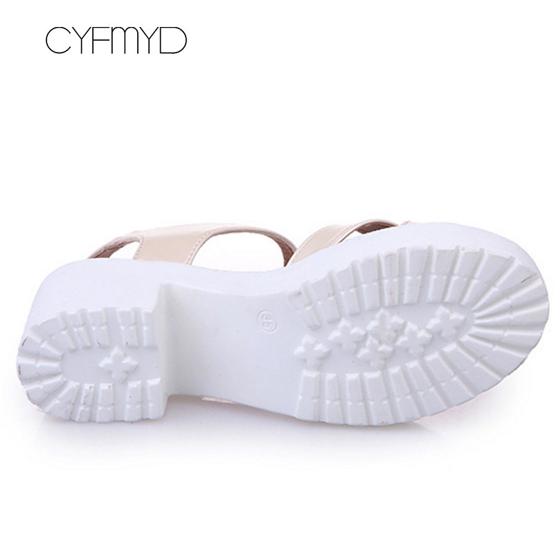 Sieviešu sandales Buckle Fashion Papēži sieviešu sandales Lielais izmērs 41/42/43/44/45 Seksīgas sieviešu sandales 2020. gada jaunums