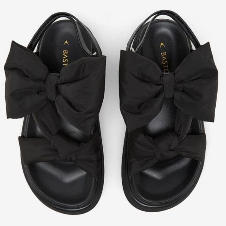 Sandale plate pentru femei 2023 Noua bandă de decorare cu fundă în stil retro, gură superficială, la modă, sandale confortabile pentru femei, papuci