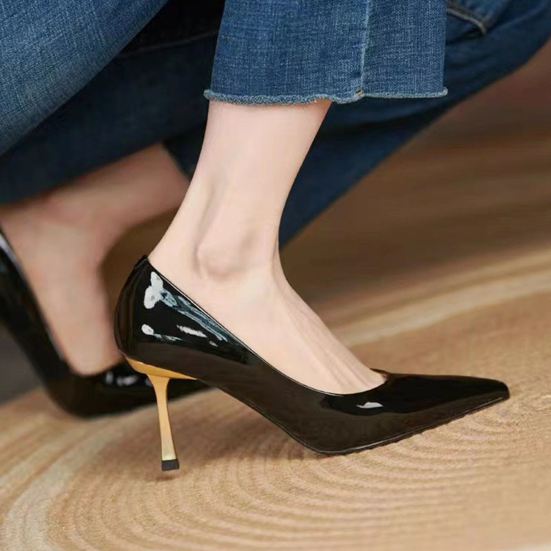 Nové dámske lodičky so špicatou špičkou, vysoké podpätky, lakované kožené spoločenské topánky, zlaté tenké podpätky, základné lodičky, jar/jeseň, 9905N