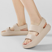 2023. aasta suve naiste sandaalid vabaaja paks tallaga pehmed rooma sussid Naispaarid Moodsad rannasussid Naiste kingad