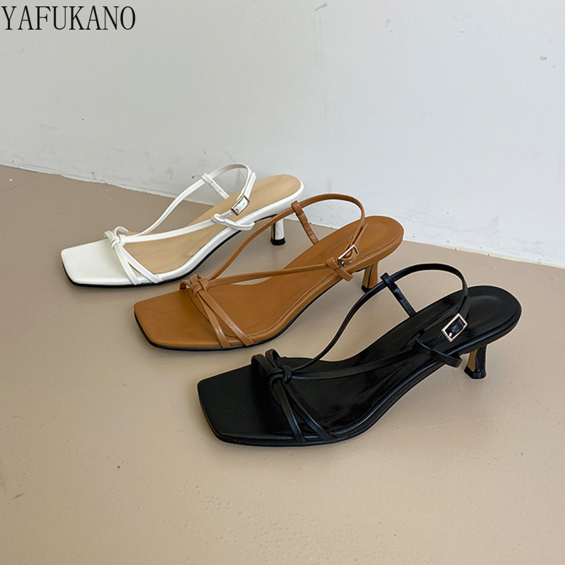 Detaliu nod Sandale stiletto cu curele la gleznă cu vârf deschis Sandale gladiator cu bandă îngustă cu vârf pătrat retro Pantofi Roma casual în aer liber