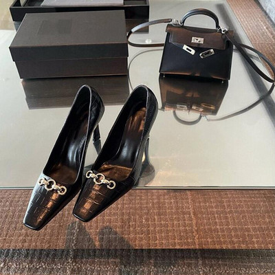 Ikdienas dizainers Seksīgas dāmu modes sieviešu apavi melni lakādas smaili purngalu augstpapēžu kurpes ballīšu kurpes