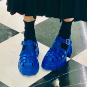 Sieviešu vasaras sandales dobas plakanas platformas ar slēgtu purngalu sprādzes siksna sieviešu apavi Pretslīdēšanas āra pludmales sieviešu apavi 2022 jaun.