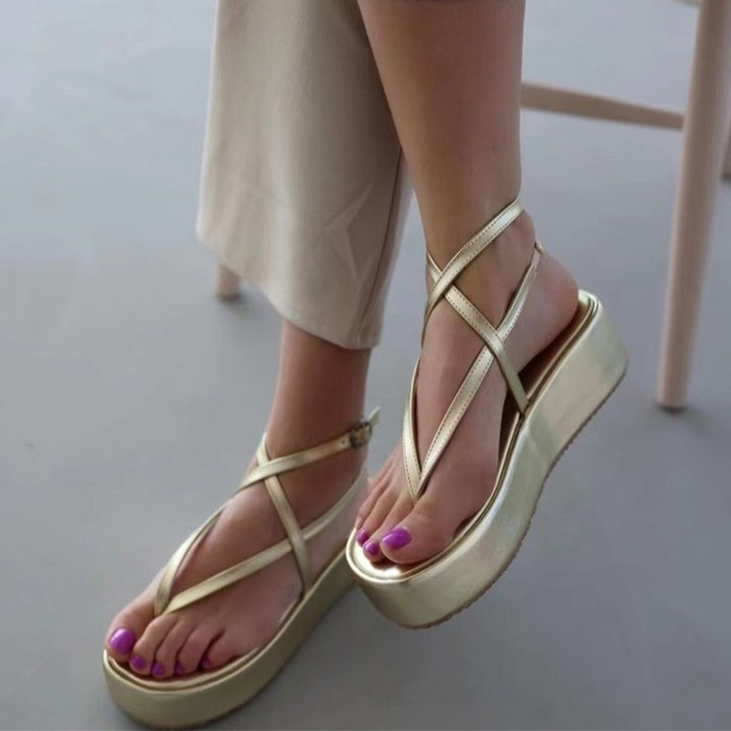 Sandale pentru femei New Fad Platformă Pantofi de vară Pantofi cu vârf deschis 2023 Pantofi groși Rochie Papuci Casual Femei Sandale Flip-flops