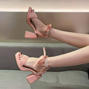 Άνετα παπούτσια για γυναίκες Πολυτελή σανδάλια 2022 Καλοκαιρινή μπλοκ γόβες γόβες γυναικεία μπεζ μόδα Νέο φιόγκο Χοντρό κορίτσια ψηλό σέξι μαργαριτάρι