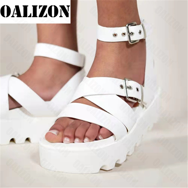 Sandaalid Platvorm Naiste Paksu pandlaga rihmaga Gladiaatorjalatsid Suvised sandaalid 2022 Uued vabaaja sportlikud lamedad naistejalatsid Sussid liugused