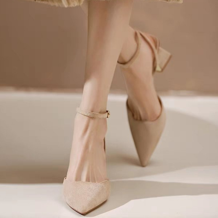 Uus stiil naiste pannal teravate kontsadega Paks konts Baotou Naiste sandaalid Pumbad Naiste Kleit Peokingad Kiilud Kingad