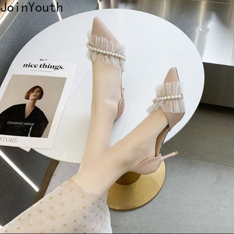 Pantofi pentru femei