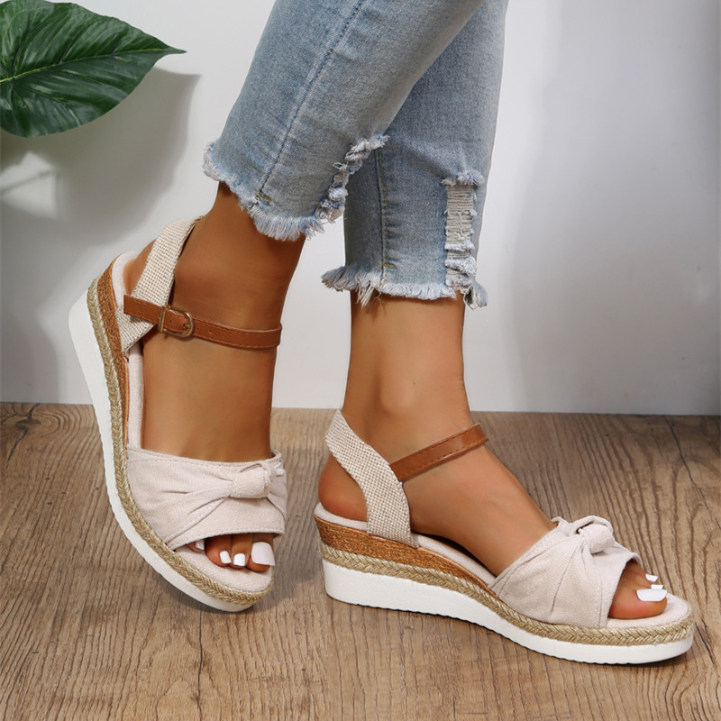 Vastag platform masszív női alkalmi ékszandálok nyitott orrú csatos női nyári strandszandál masnival Sandalias Mujer Verano