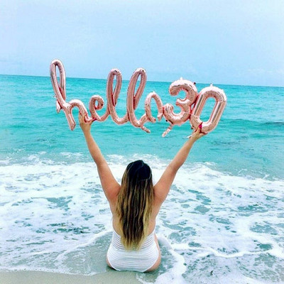 Rose Gold Hello 30 baba léggömb baba zuhany 10/13/15/21/25 30. születésnapi parti dekoráció 21 30 számú golyó felfújható léggömbök