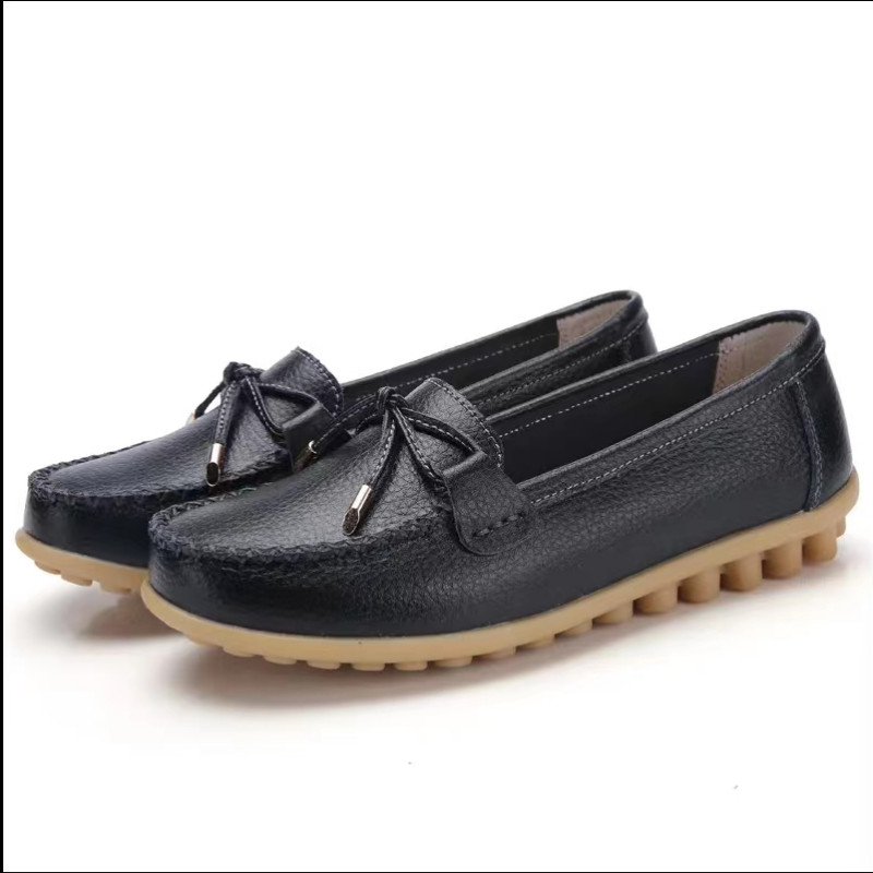 2023. gada jauni ādas zirņu apavi Sieviešu mātīšu apavi sieviešu mokasīni ar slīpu papēžu ikdienas neslīdoši balti medmāsu apavi