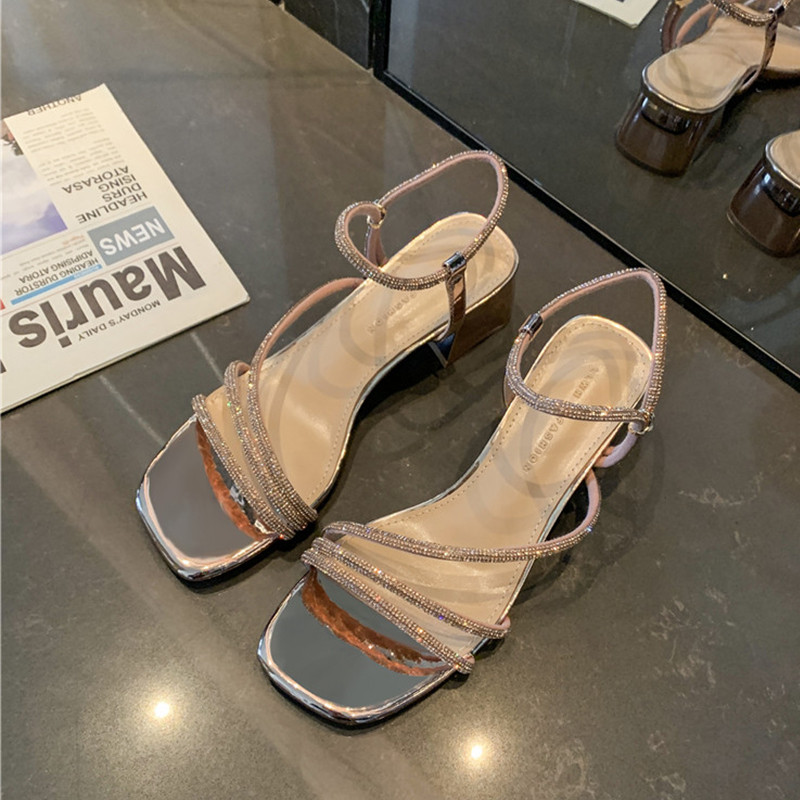 Pantofi cu toc mijlociu de cristal Sandale pentru femei 2023 Noua petrecere de vară Pantofi grosi Pantofi de modă pantofi papuci sexy Rochie șlapi de damă