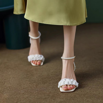 Дамски обувки 2023 Модни дамски сандали с каишка с перлена катарама Летни парти сандали Дамски прозрачни обувки с квадратен ток Дамски