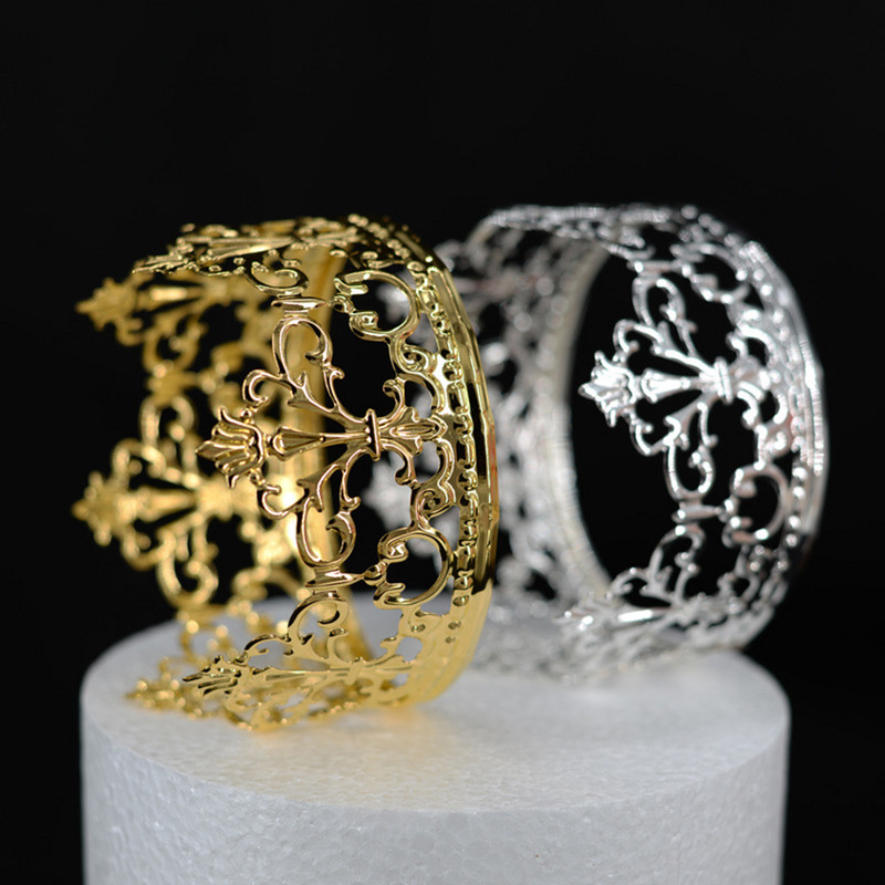 1 gab. Tiara zelta krāsas kroņa kūkas virsma Dekoratīvi eleganti kāzu kūkas princeses dzimšanas dienas dekorācijas ballīšu piederumi