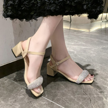 Нови сандали на ток с отворени пръсти и каишка с каишка Комфортни обувки за жени Летни Peep Block Модни момичета Средни обувки Размер 35-42