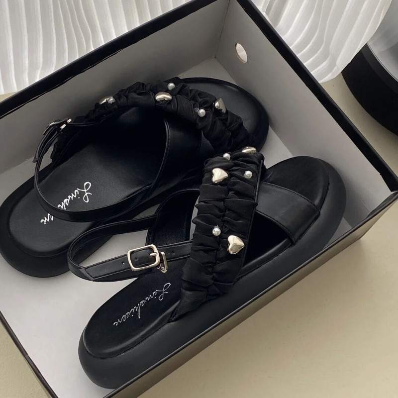 Naiste suvised uusmoodsad sandaalid Uued 2023. aasta platvormsussid Kingad Kvaliteetsed lamedad klassikalised mustad õuesandaalid