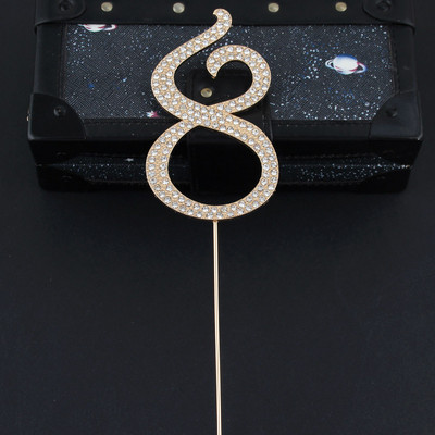 1 бр. Нова бляскава сплав със кристали със златни и сребърни номера Топери за торти Baby Shower Декорация за рожден ден Сватбени цифрови торти Декор