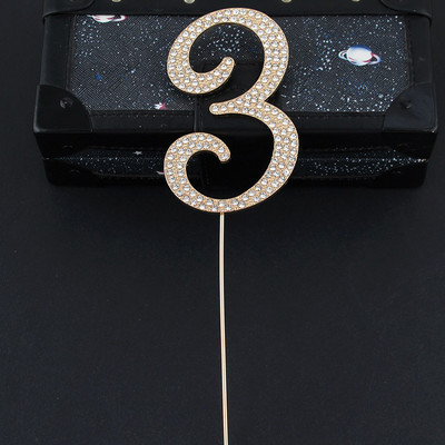 1 бр. Нова бляскава сплав със кристали със златни и сребърни номера Топери за торти Baby Shower Декорация за рожден ден Сватбени цифрови торти Декор