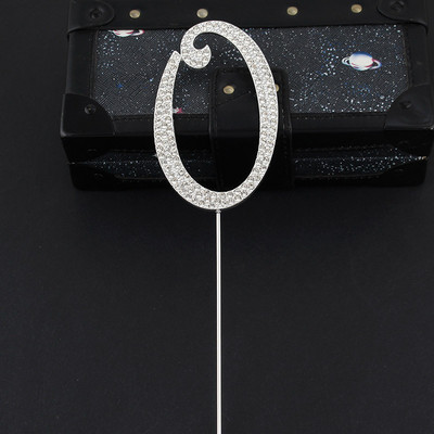 1 бр. Нова бляскава сплав със кристали със златни и сребърни номера Топери за торти Baby Shower Декорация за рожден ден Сватбени цифрови торти Декор