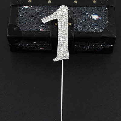 1 бр. Нова бляскава сплав със кристали със златни и сребърни номера Топери за торти Baby Shower Декорация за рожден ден Сватбени цифрови торти Декор