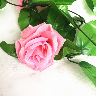 250 cm/tétel Silk Roses Ivy Vine zöld levelekkel otthoni esküvői dekorációhoz Hamis levél barkácsolás Lógófüzér művirágok