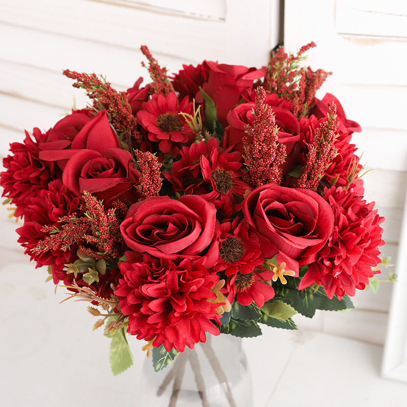 Rudens zīda mākslīgie ziedi Rožu kāzu mājas dekorēšana Augstas kvalitātes margrietiņu pušķis Ziemassvētku balle Viesnīcas ziedu kompozīcija