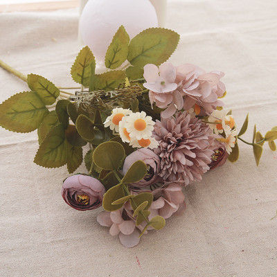 Roos Kunstsiidist lilled Väljalõigete album päevalill jõulupulmapeo kimp vaasile Kodupulmade sõbrapäeva kaunistus