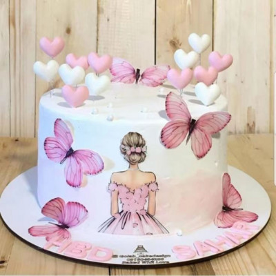 Ilus liblikas selja tüdruk Palju õnne sünnipäevaks koogikaunistus Tordi pealismaterjal Head emadepäeva kooki kaunistavad peotarbed