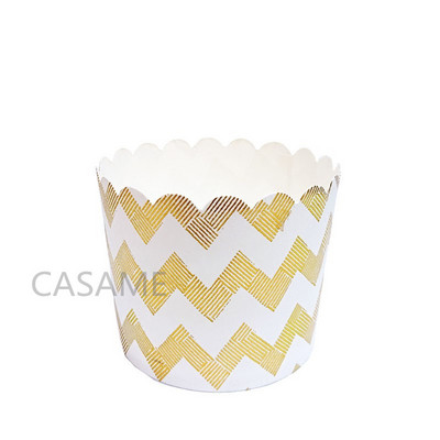 10 gab mirdzoša liela folija Cupcake papīrs Turētāji kāzu dekorācijas Iesaiņojums Iesaiņojums kūkas kaste Mafins papīrs turētāji folija zelta cupcake