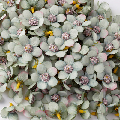 50db százszorszép művirág fejek Scrapbookhoz Diy cukorkadoboz esküvői parti lakberendezési kézzel készített karácsonyi koszorú selyem A0144