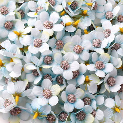 50db százszorszép művirág fejek Scrapbookhoz Diy cukorkadoboz esküvői parti lakberendezési kézzel készített karácsonyi koszorú selyem A0144