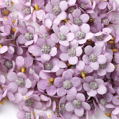 50db százszorszép művirág fejek Scrapbookhoz Diy cukorkadoboz esküvői parti lakberendezési kézzel készített karácsonyi koszorú selyem A0144