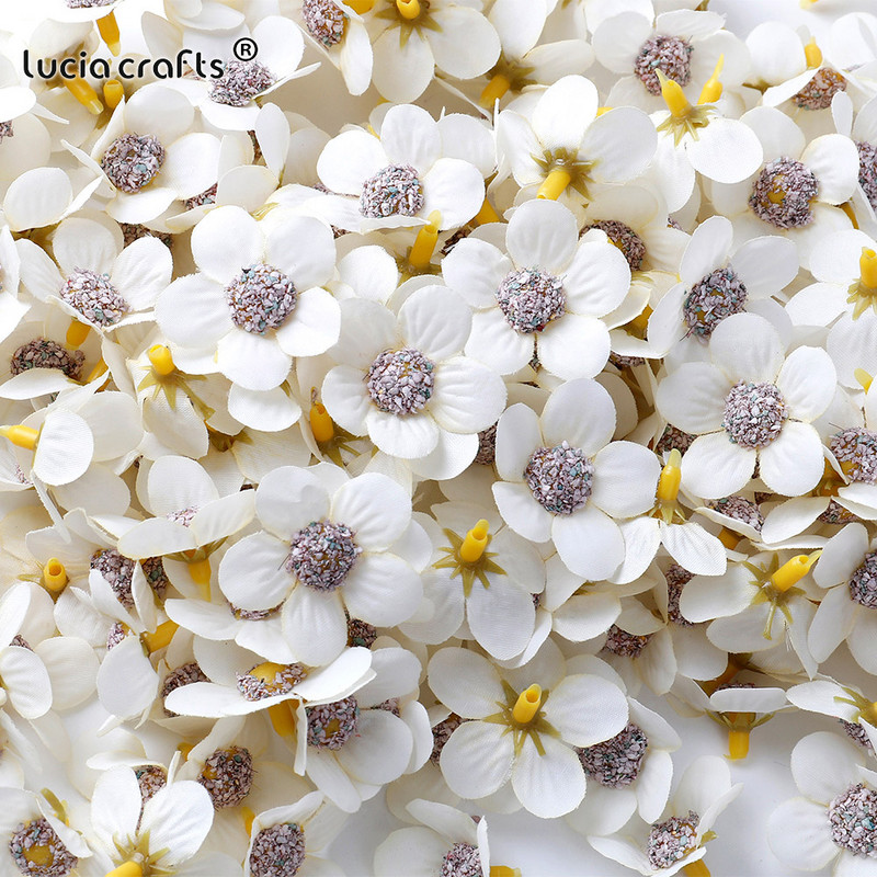 50db százszorszép művirág fejek Scrapbookhoz Diy cukorkadoboz esküvői parti lakberendezési kézzel készített karácsonyi koszorú selyem A0144
