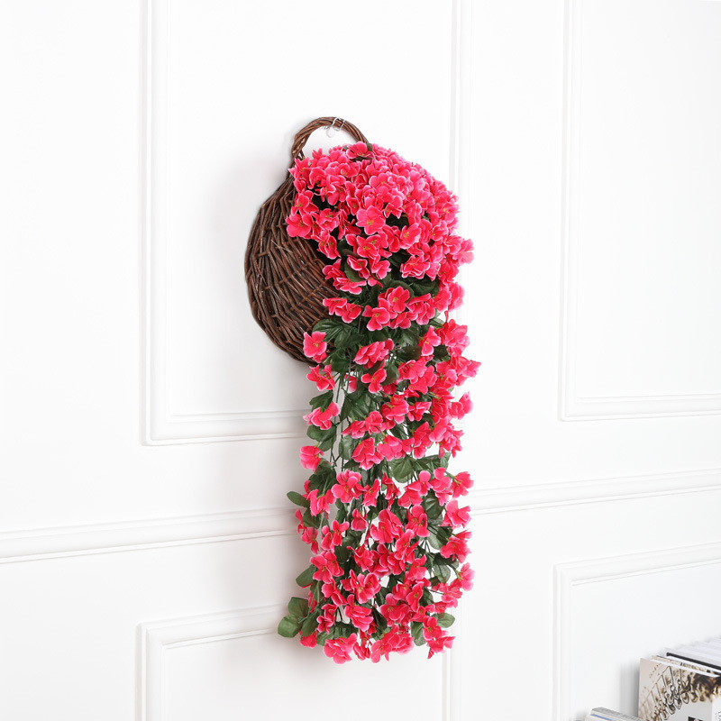 Violetinė dirbtinių gėlių vakarėlio dekoravimo imitacija Valentino dienos vestuvėms ant sienos pakabinamas vestuvių dekoratyvinis vainikas