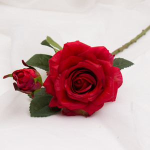 Īsta pieskāriena rožu Ziemassvētku rotājumi mājām Zīds Mākslīgās peonijas kāzu dekorācijas Marrige Dekoratīvs ziedu puķu dekors