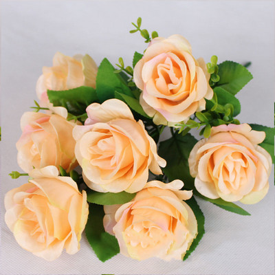 Szimuláció fehér 7 fejű császári ágyas rózsa hamis esküvői ív virágkötészeti lakberendezési váza mesterséges otthoni virág