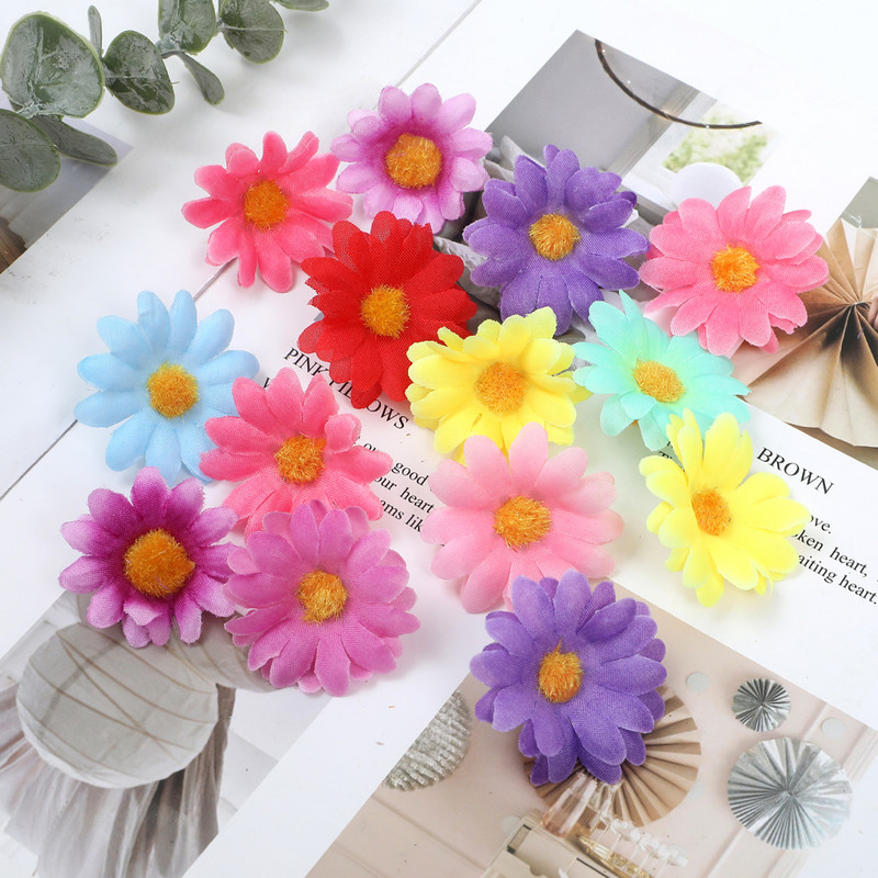 50/100 gab. Saulespuķu margrietiņas mākslīgie ziedi dekoratīvām kāzu ballītēm vainags Ziemassvētku amatniecība Mājas aksesuāri Viltus zieds