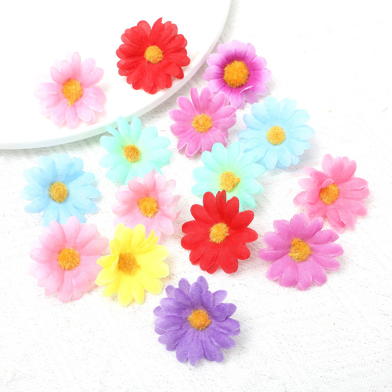 50/100 gab. Saulespuķu margrietiņas mākslīgie ziedi dekoratīvām kāzu ballītēm vainags Ziemassvētku amatniecība Mājas aksesuāri Viltus zieds