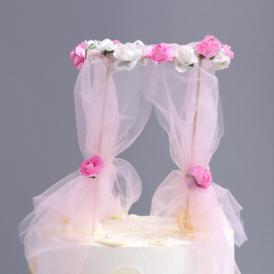 Egyedi virágok Esküvői ív tortafeltét születésnapi party sült torta behelyezett zászló sifon esküvői torta fedők születésnapi dekoráció