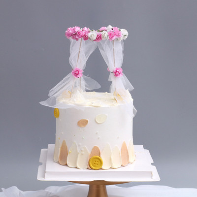 Egyedi virágok Esküvői ív tortafeltét születésnapi party sült torta behelyezett zászló sifon esküvői torta fedők születésnapi dekoráció
