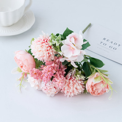 Kunstlilled jõulukaunistus koduks Vaas Pulmaaia Roosivõlv Võltsitud siidist pojengibukett Scrapbookingi sügiskaunistus