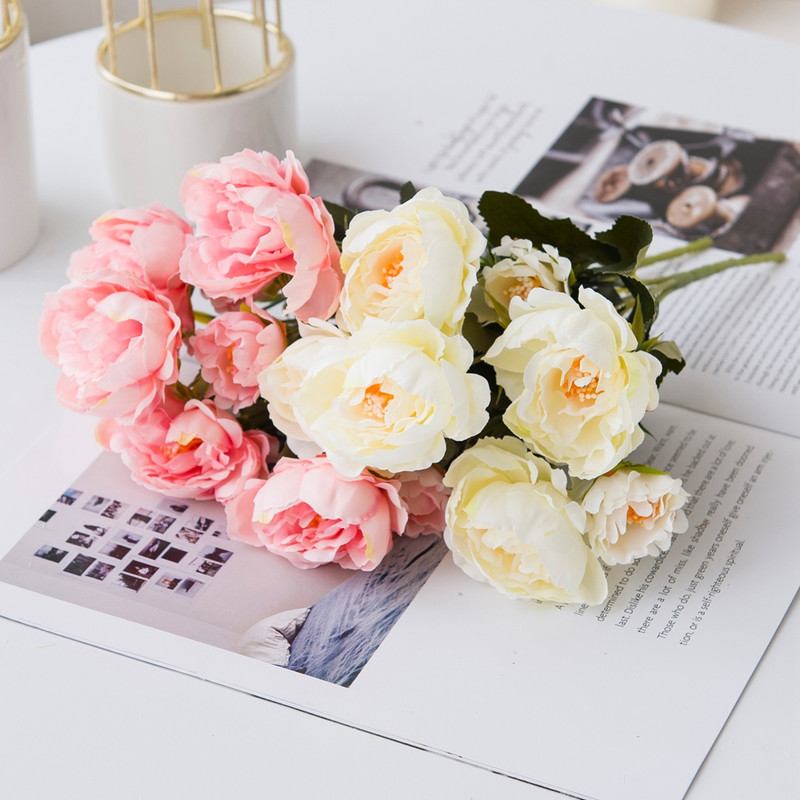 5 fej európai csinos menyasszonyi csokor esküvői selyem bazsarózsa Olcsó hamis növényi művirágok otthoni dekorációhoz karácsonyi beltéri