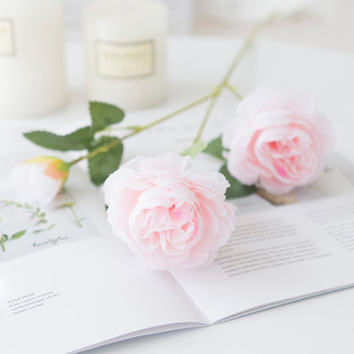 3 pead Kunstlilled Siidpojeng Jõulukaunistused Vaasid Koduaksessuaaridele Pulmadekoratiivsed Lilled Pruudikimp