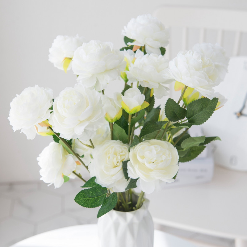 3 pead Kunstlilled Siidpojeng Jõulukaunistused Vaasid Koduaksessuaaridele Pulmadekoratiivsed Lilled Pruudikimp